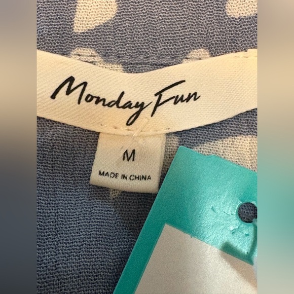 Monday Fun (Stitchfix) Kearney Henley Top NWT Women’s size M - Picture 6 of 12